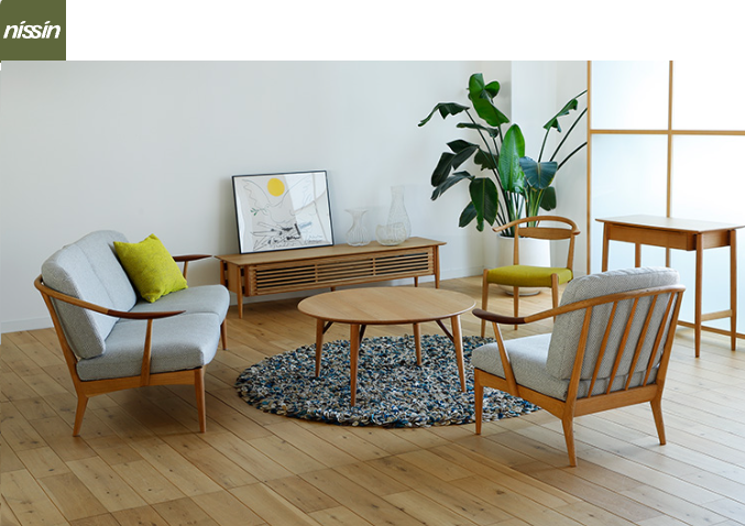 木の実をモチーフとしたブラックウォールナットの肘